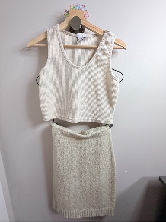 mixed brands in Deftduck’s Closet 🦆 Dresses & Skirts - Knit Midi Skirt in Cream